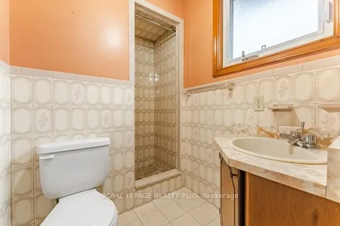 1400 Bough Beeches Boulevard Mississauga ON L4W 3B5