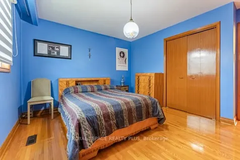 1400 Bough Beeches Boulevard Mississauga ON L4W 3B5