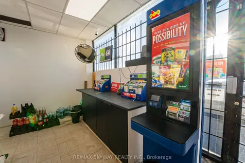 1125 Dundas Street E Mississauga ON L4Y 2C4