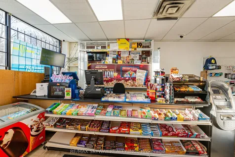 1125 Dundas Street E Mississauga ON L4Y 2C4