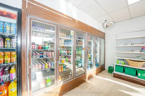 1125 Dundas Street E Mississauga ON L4Y 2C4