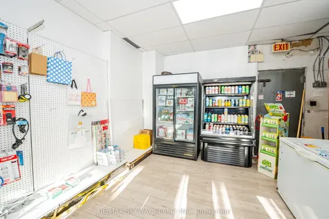 1125 Dundas Street E Mississauga ON L4Y 2C4