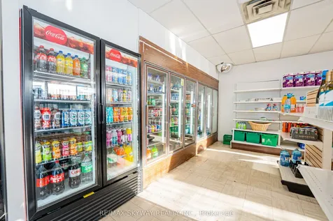 1125 Dundas Street E Mississauga ON L4Y 2C4