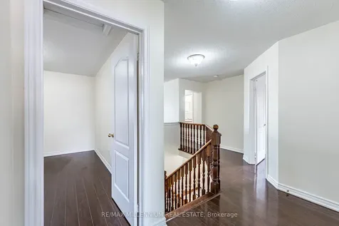 14 Vermont Road Brampton ON L7A 3G3