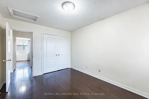 14 Vermont Road Brampton ON L7A 3G3