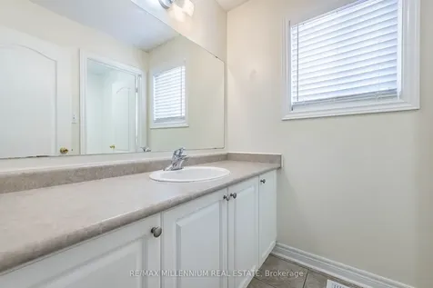 14 Vermont Road Brampton ON L7A 3G3