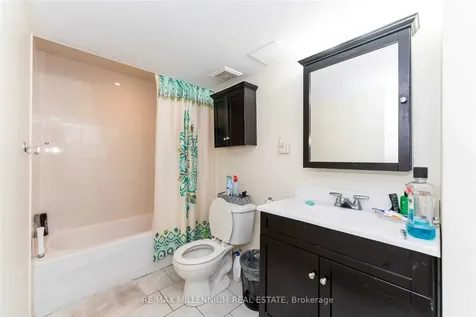 14 Vermont Road Brampton ON L7A 3G3