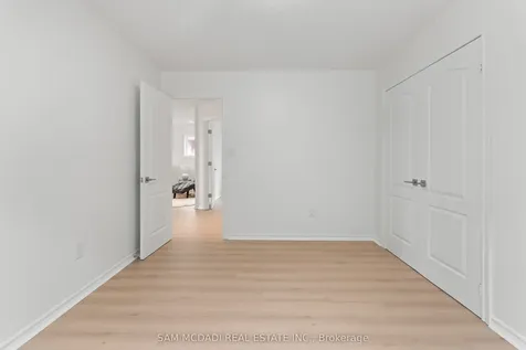 20 Iverson Drive Brampton ON L6X 0P4