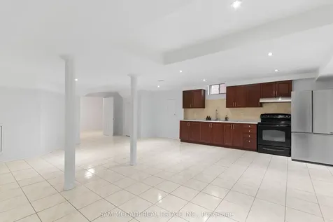 20 Iverson Drive Brampton ON L6X 0P4