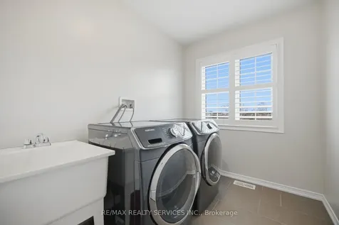 25 Baffin Crescent Brampton ON L7A 4K7