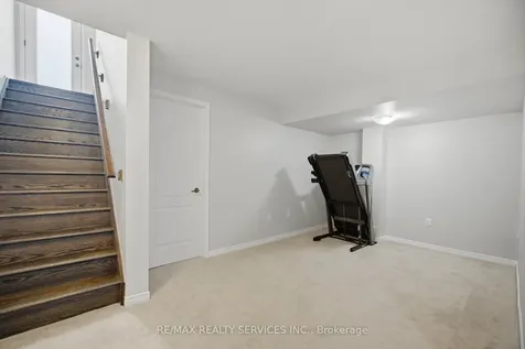 25 Baffin Crescent Brampton ON L7A 4K7
