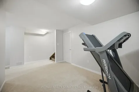 25 Baffin Crescent Brampton ON L7A 4K7