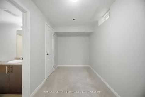 25 Baffin Crescent Brampton ON L7A 4K7