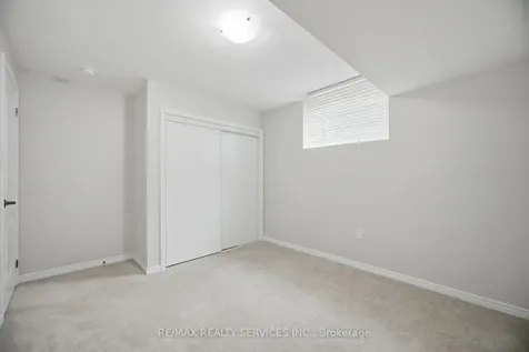 25 Baffin Crescent Brampton ON L7A 4K7