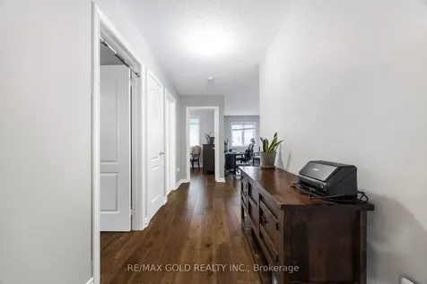 64 Strathdale Road Brampton ON L6P 2Y4