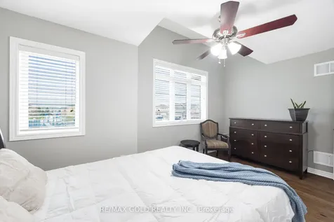 64 Strathdale Road Brampton ON L6P 2Y4