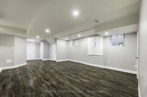 64 Strathdale Road Brampton ON L6P 2Y4