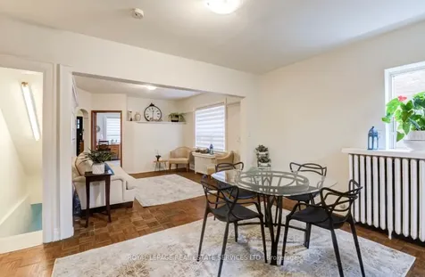 21 Hatherley Road Toronto ON M6E 1V8