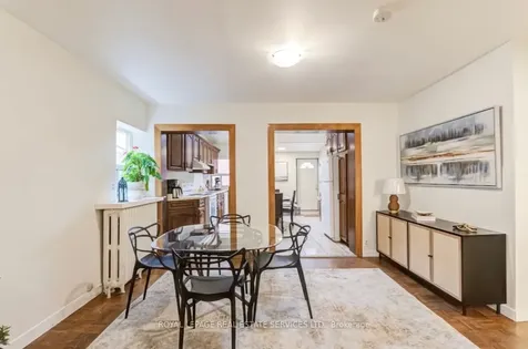 21 Hatherley Road Toronto ON M6E 1V8