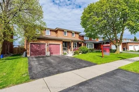 19 Mossbank Drive Brampton ON L6W 3Z4
