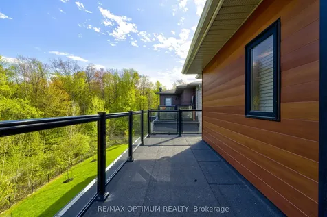 50 Knotsberry Circle Brampton ON L6Y 6G1