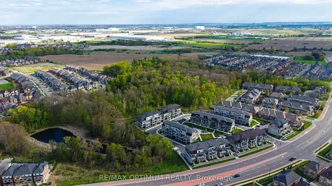 50 Knotsberry Circle Brampton ON L6Y 6G1