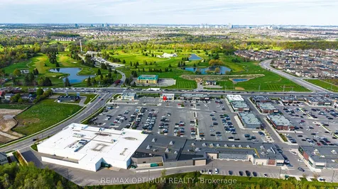 50 Knotsberry Circle Brampton ON L6Y 6G1