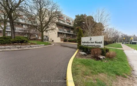 2 Valhalla Inn Road Toronto ON M9B 6C3