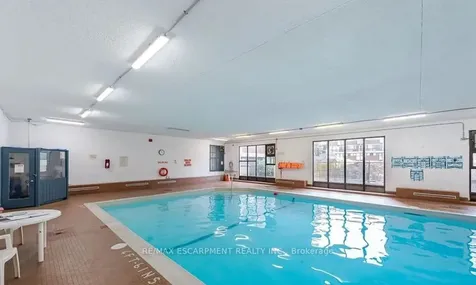 2 Valhalla Inn Road Toronto ON M9B 6C3