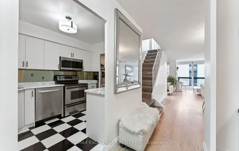 2 Valhalla Inn Road Toronto ON M9B 6C3