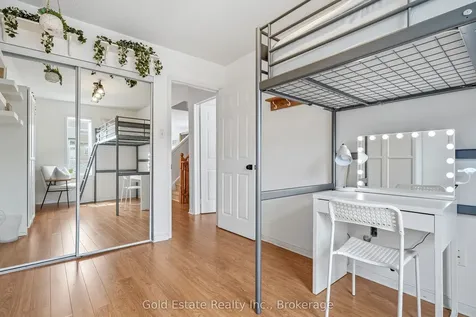 120 Roxton Road Oakville ON L6H 6V4