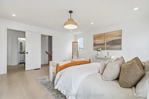 120 Roxton Road Oakville ON L6H 6V4