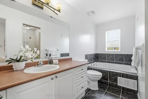 120 Roxton Road Oakville ON L6H 6V4