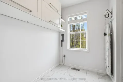 120 Roxton Road Oakville ON L6H 6V4