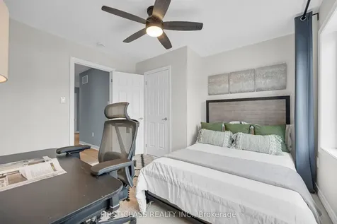 352 Leadwood Gate Oakville ON L6M 0Z5