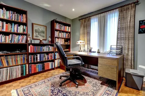 4308 Bridlepath Trail Mississauga ON L5L 3K4