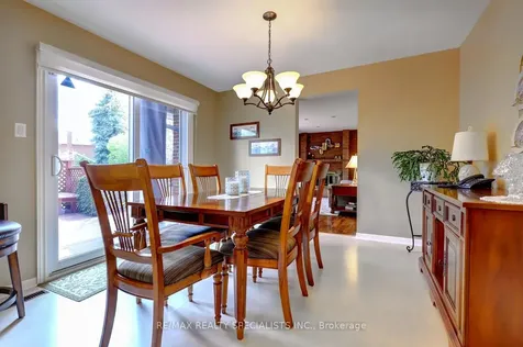 4308 Bridlepath Trail Mississauga ON L5L 3K4