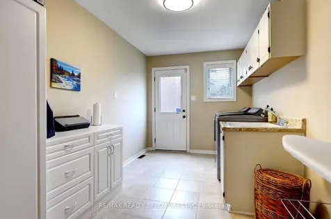 4308 Bridlepath Trail Mississauga ON L5L 3K4