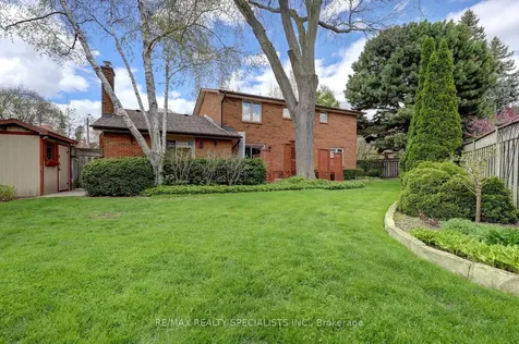 4308 Bridlepath Trail Mississauga ON L5L 3K4