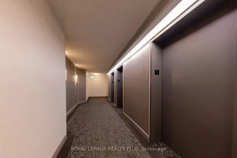75 King Street Mississauga ON L5A 4G5