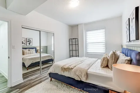 1159 Kos Boulevard Mississauga ON L5J 4L3