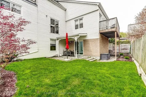 1159 Kos Boulevard Mississauga ON L5J 4L3
