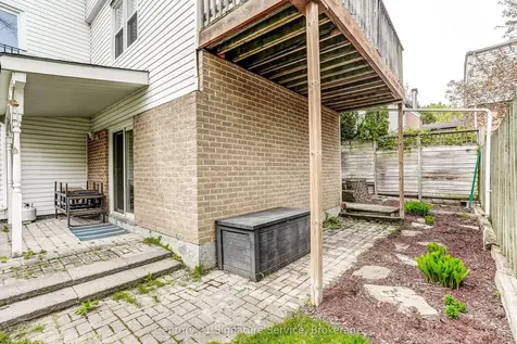 1159 Kos Boulevard Mississauga ON L5J 4L3