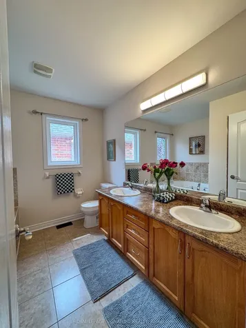 25 Versailles Crescent Brampton ON L6P 3J8