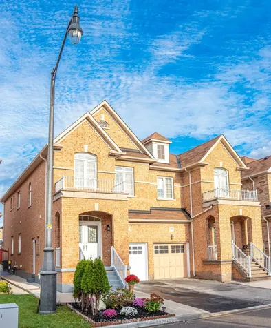 25 Versailles Crescent Brampton ON L6P 3J8