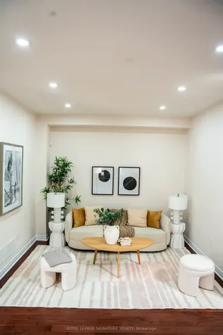 25 Versailles Crescent Brampton ON L6P 3J8