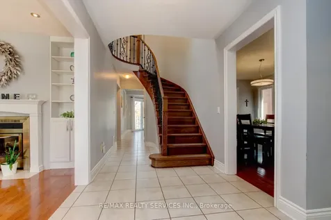 3 Nymark Place Brampton ON L6S 5T5