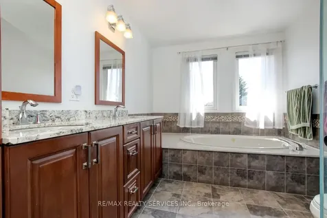 3 Nymark Place Brampton ON L6S 5T5