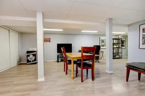 3 Nymark Place Brampton ON L6S 5T5