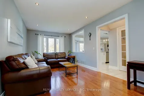 3 Nymark Place Brampton ON L6S 5T5